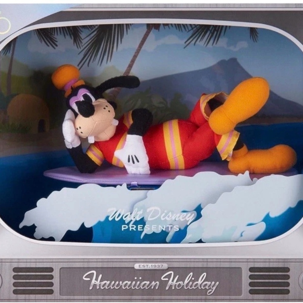 Walt Disneys 100 years- "GOOFY" Plush -surfing- "HAWAIIAN HOLIDAY"